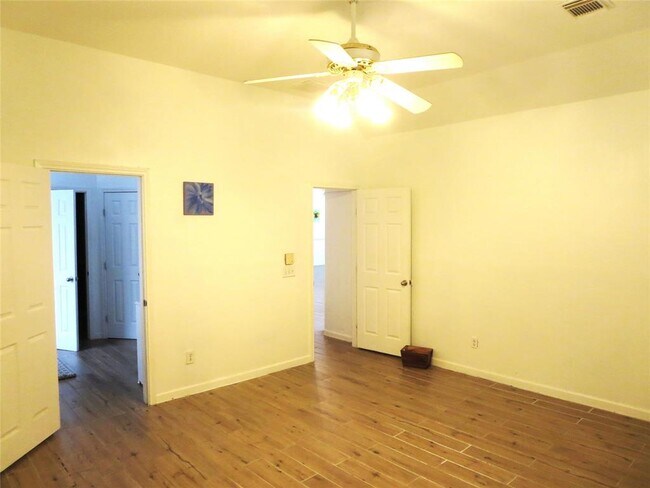 Building Photo - 13622 Anderson Woods Dr