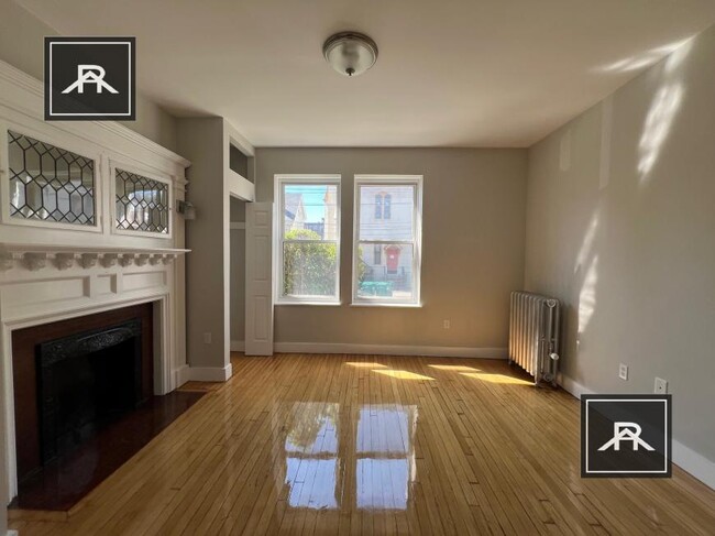 Building Photo - 5 bedroom in Allston MA 02134