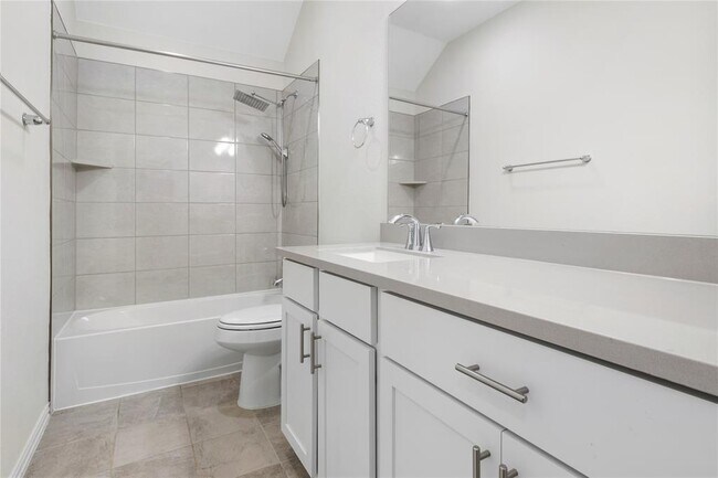 Building Photo - 1105 Malibar Ln