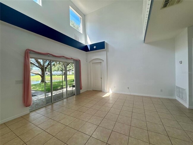 Building Photo - 16543 Cedar Run Dr