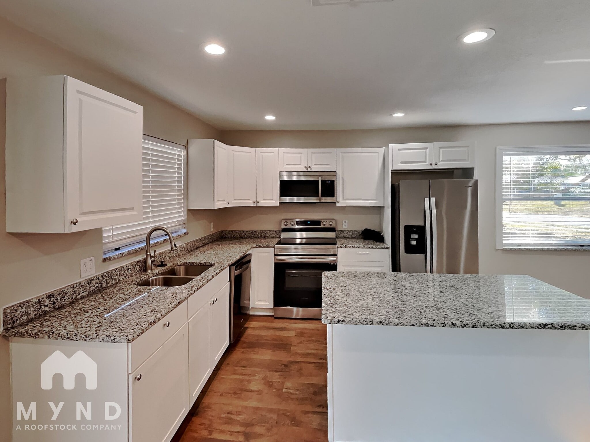 Building Photo - 13014 Woodward Dr