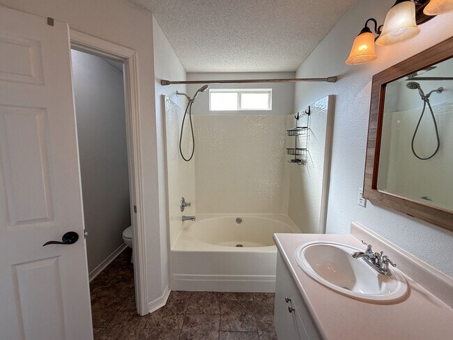 Building Photo - 4118 Spinnaker Pl