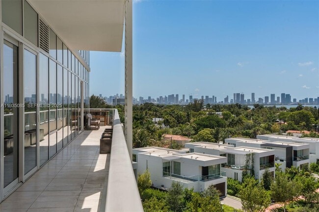 Building Photo - 4701 Meridian Ave