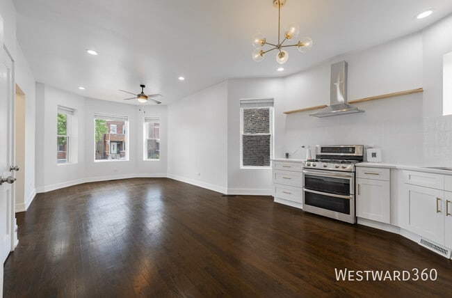 Building Photo - 946 N Drake Ave
