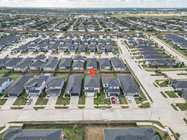 Building Photo - 12806 Rainham Ln