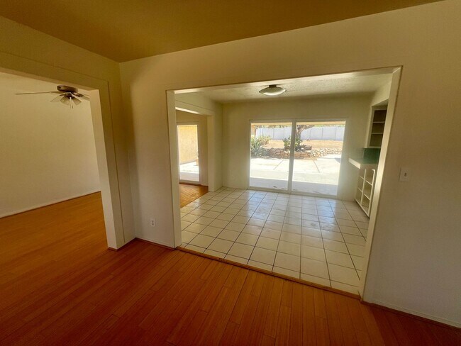 Building Photo - 56769 Joshua Dr