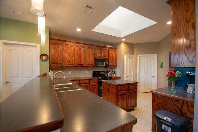 Building Photo - 12628 Clarksburg Trail
