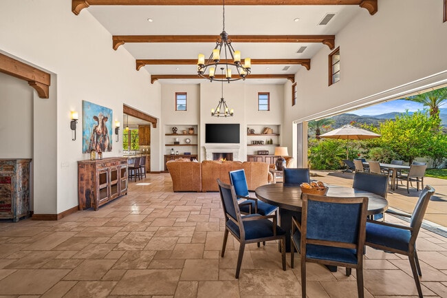 Building Photo - 43 Mount San Jacinto Cir