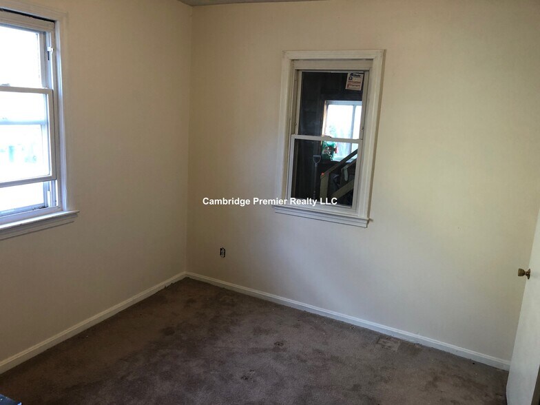 Building Photo - 14 Callender St