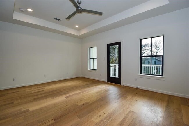 Building Photo - 3820 Weems St