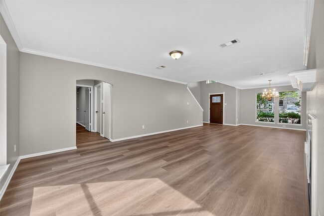 Building Photo - 1826 Oak Valley Dr