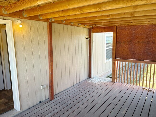 Building Photo - Beautiful 3 Bed, 2 Bath Home in Idaho Falls, Idaho!
