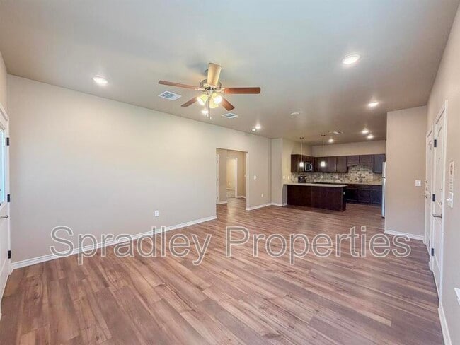 Building Photo - 1249 Jasmine Dr