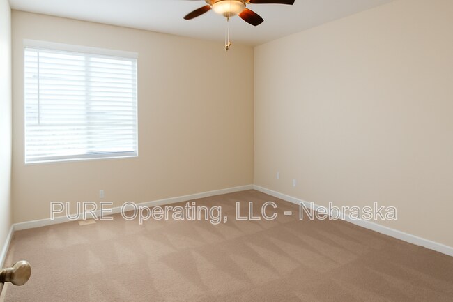 Building Photo - 14430 S 35th St
