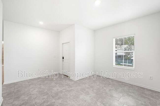 Building Photo - 2066 Shaggy Fisher Dr