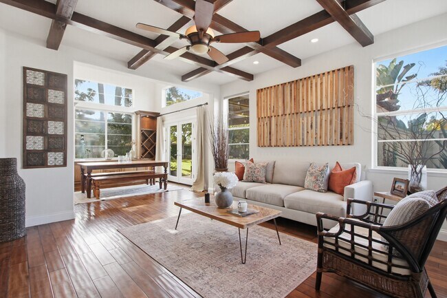 Building Photo - 1317 Gull Ct