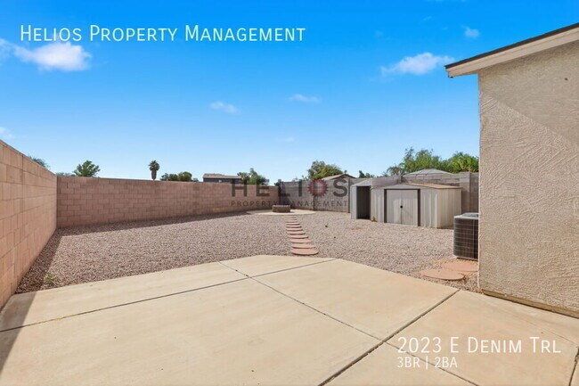 Building Photo - 2023 E Denim Trail