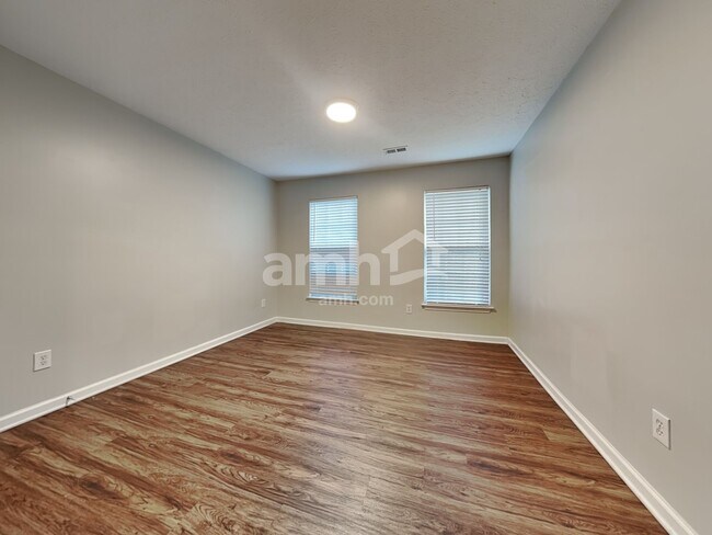 Building Photo - 5340 Kyles Station Meadow Drive