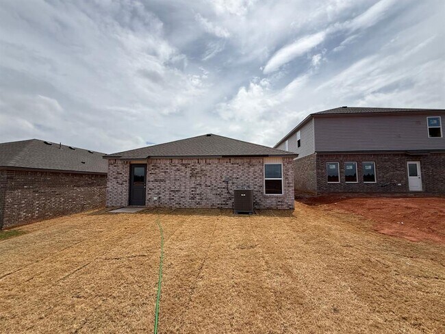 Building Photo - 10041 Blackjack Rd