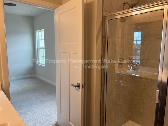 Building Photo - 1406 Excelsior Grand Ave