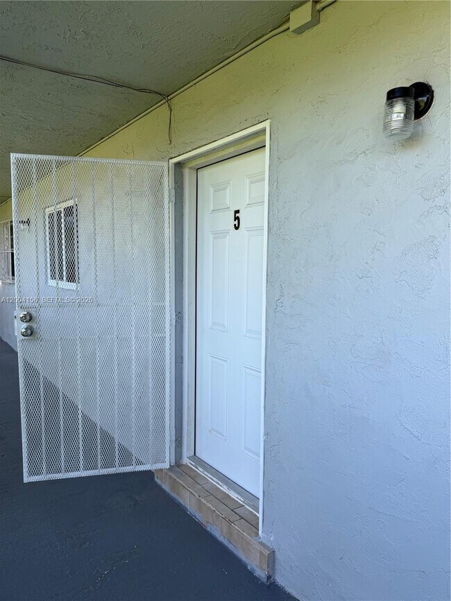 Building Photo - 4050 NW 135th St