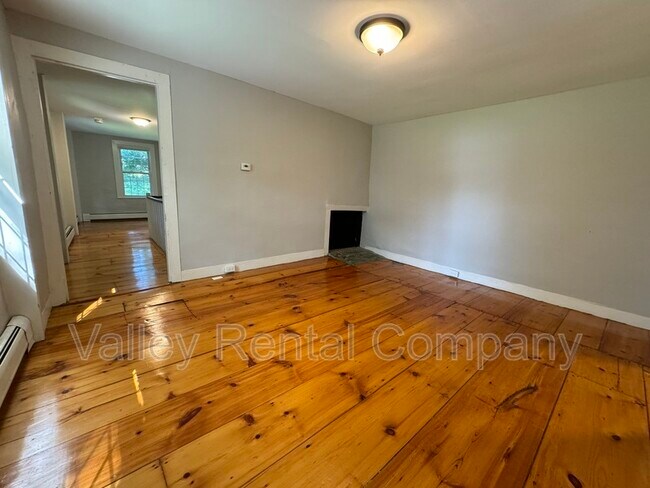 Building Photo - 130 West St