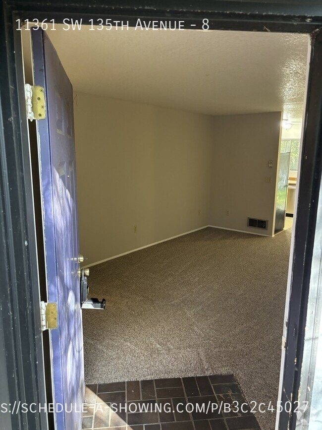 Building Photo - 11361 SW 135th Ave