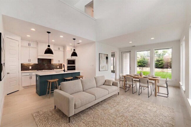 Building Photo - 1505 Seeger Dr