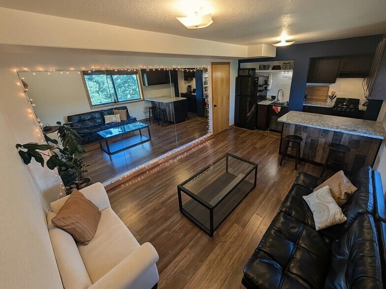 Building Photo - 30273 Conifer Rd