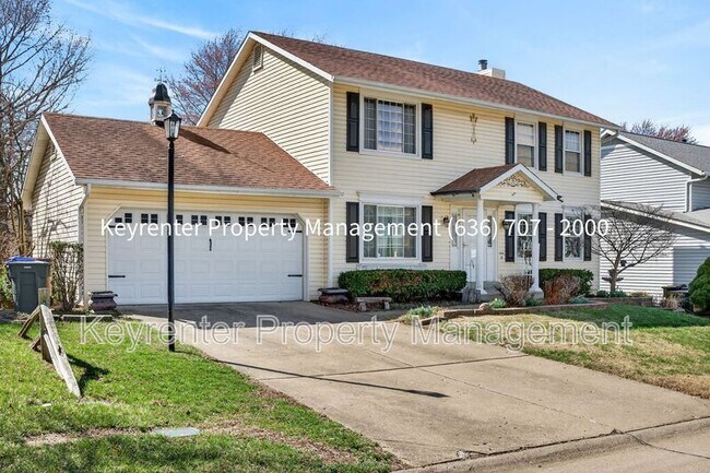 Building Photo - 971 Whispering Ridge Ln