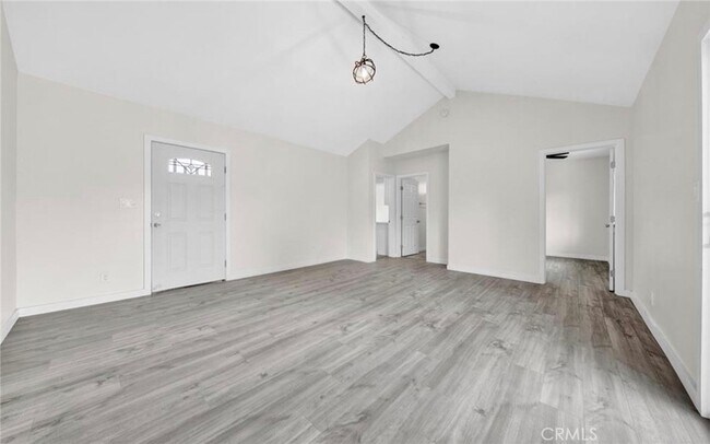 Building Photo - 11315 Miranda St