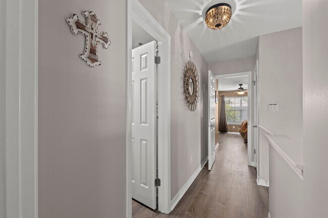 Building Photo - 4465 Clipper Cove