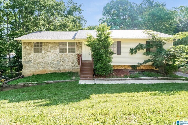 Primary Photo - 436 15th Ln NW