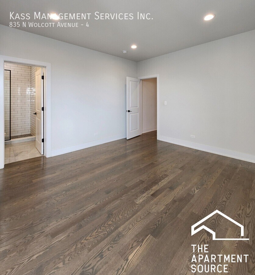 Building Photo - 843 N Wolcott Ave