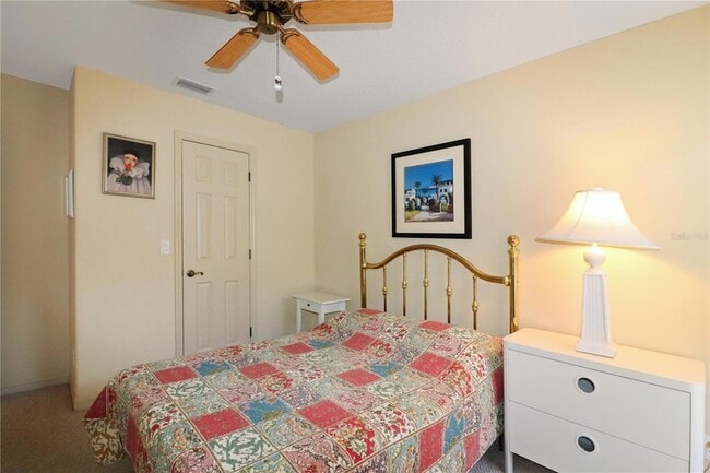 Building Photo - 20846 Queen Alexandra Dr