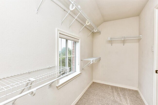 Building Photo - 1103 Cedar Elm Ln