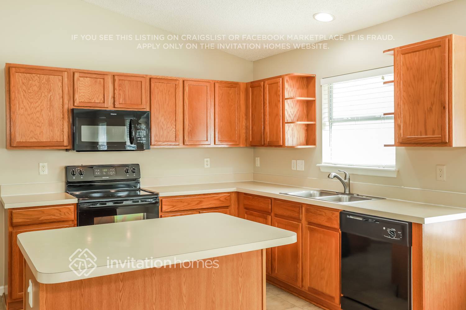 Building Photo - 1807 Moss Creek Dr