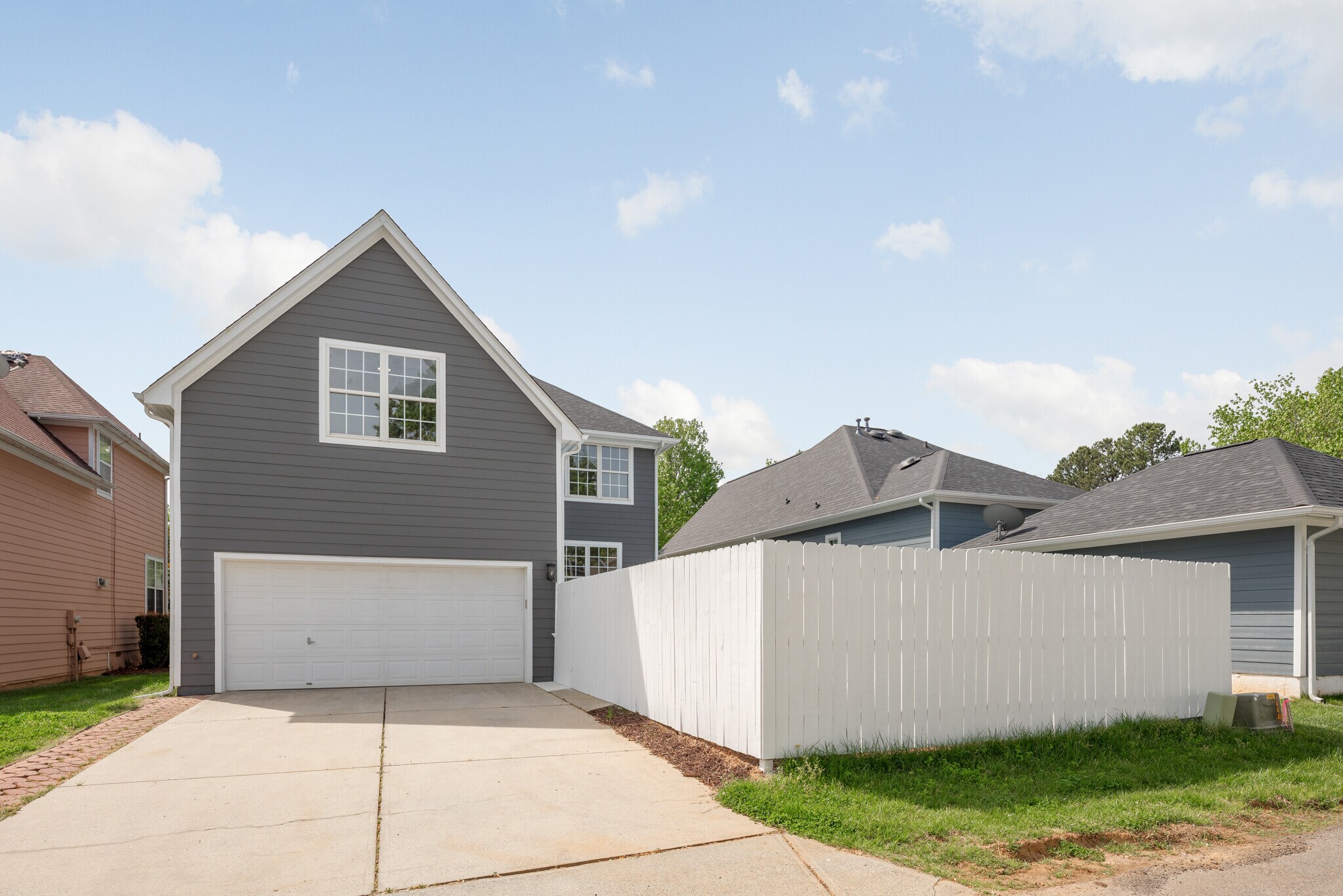 Building Photo - 17005 Carlton Way Rd