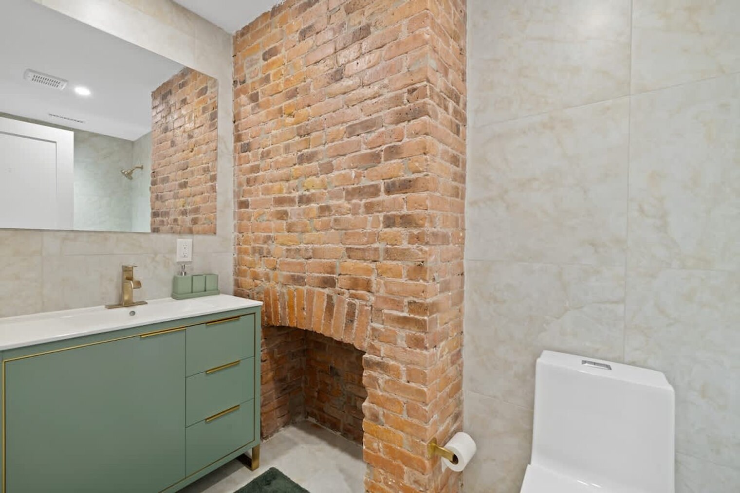 Building Photo - 115 Franklin St