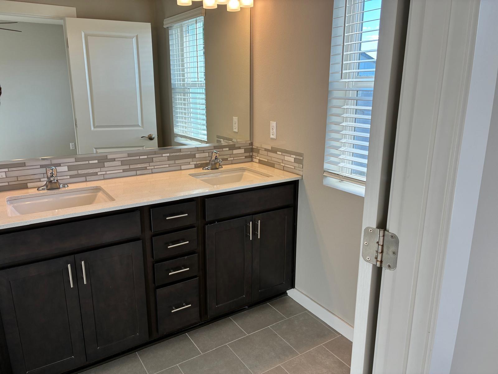 Building Photo - 19310 36th Ave SE