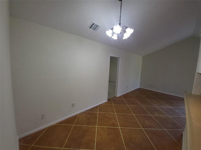 Building Photo - 9712 Eastwend Dr