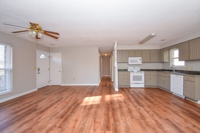 Building Photo - 111 Wilder St