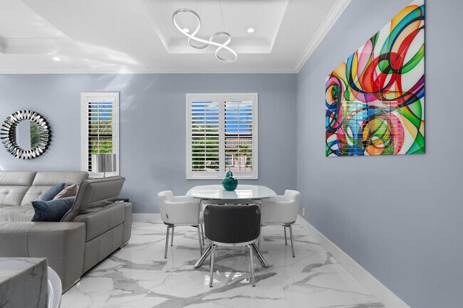 Building Photo - 1503 NE 2nd St