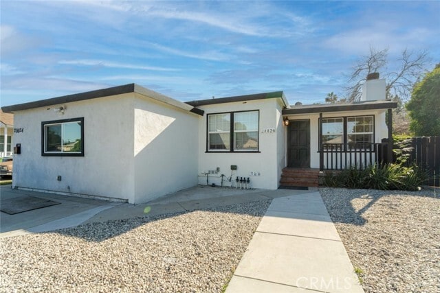 Building Photo - 20026 Kittridge St