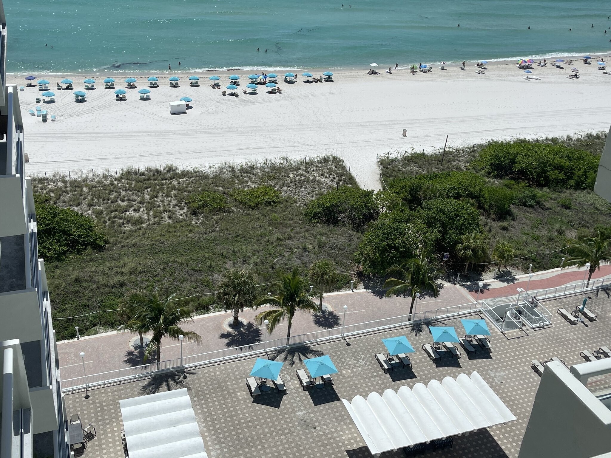 Building Photo - 5701 Collins Ave