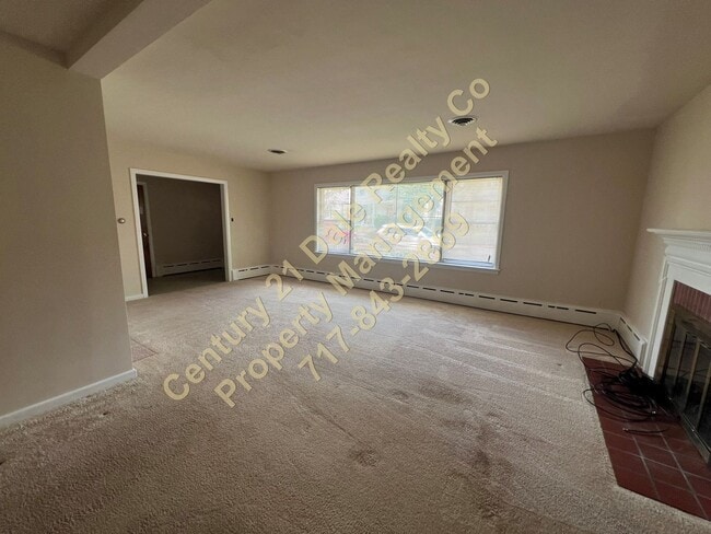 Building Photo - 3 BR, 3 Bath home in Red Lion School District