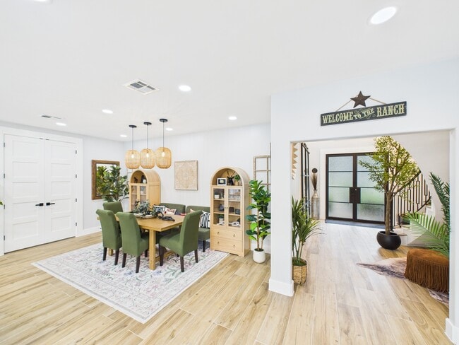 Building Photo - 5430 Havenwoods Dr