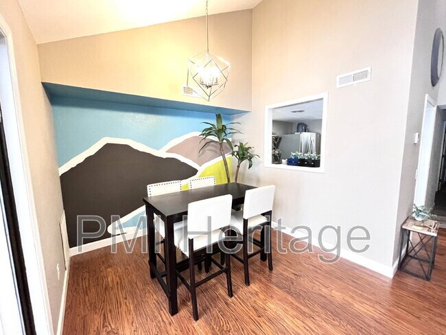 Building Photo - 26 Melinda Ln