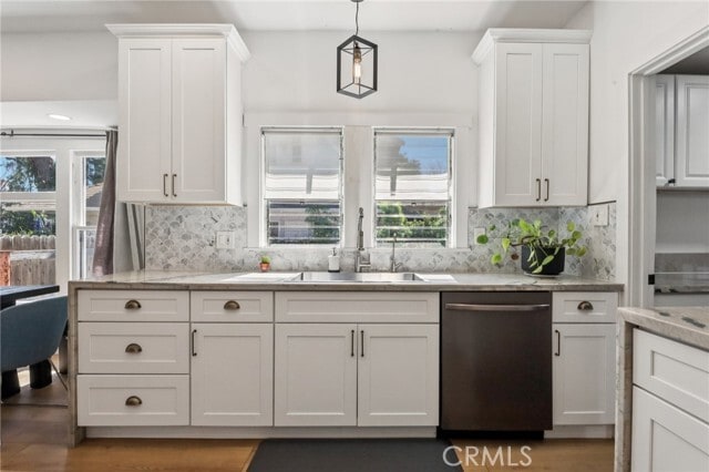 Building Photo - 230 S B St