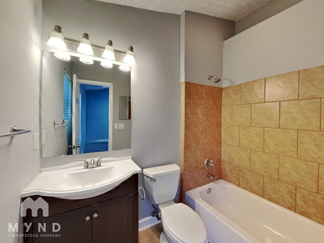 Building Photo - 3588 Kennesaw Station Dr